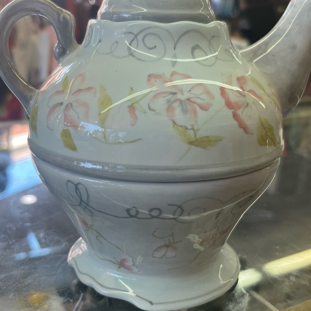 TEAPOT FOR ONE - Picture 4 of 11